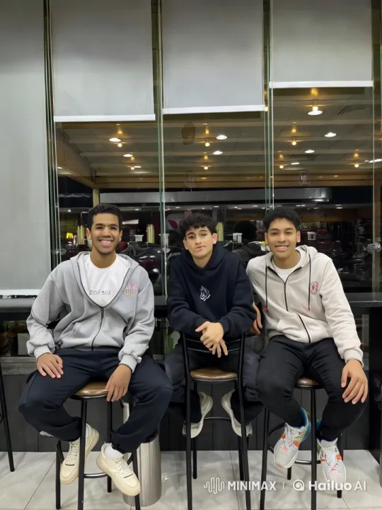 Young Men's Playful Fight Turns into Synchronized Dance – AI Generated Video | Hailuo AI