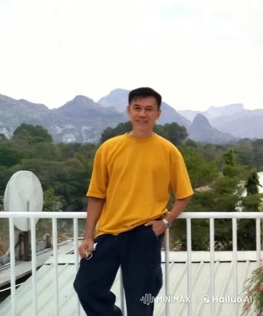 Man in Yellow Shirt Shoots Laser from Eyes – AI Generated Video | Hailuo AI