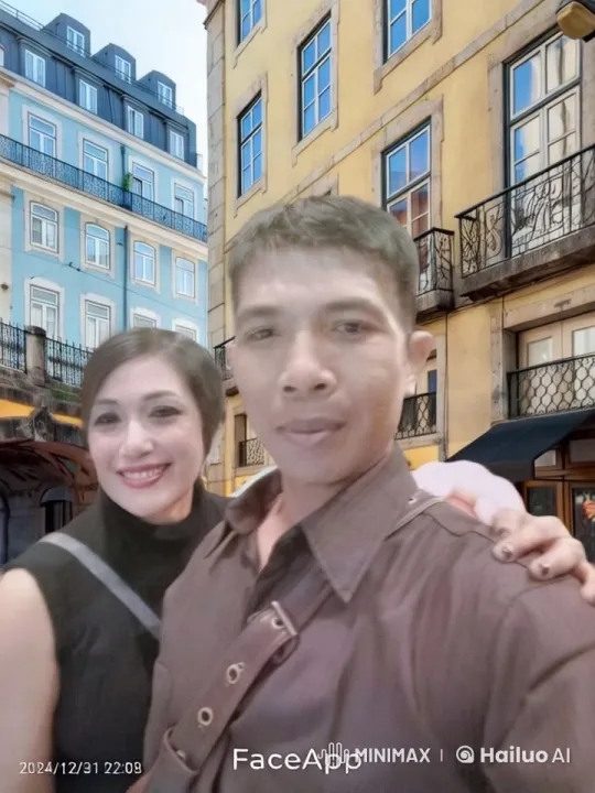 Urban Kung Fu Display in Colorful Cityscape – AI Generated Video | Hailuo AI