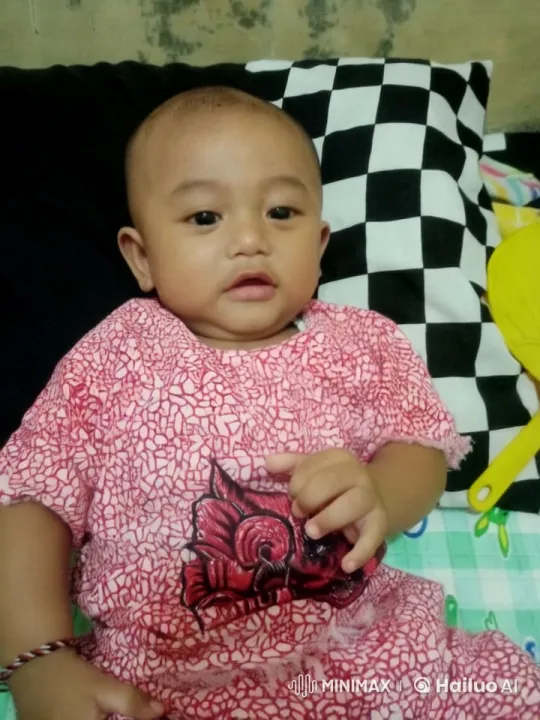 Baby's Playful Kungfu Dance with Vibrant Outfit – AI Generated Video | Hailuo AI