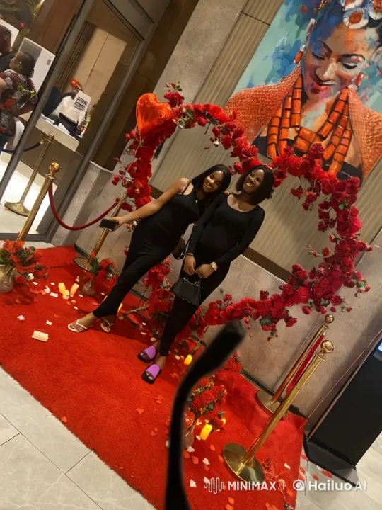 Luxurious Indoor Kung Fu Fight with Dramatic Red Roses Setting – AI Generated Video | Hailuo AI