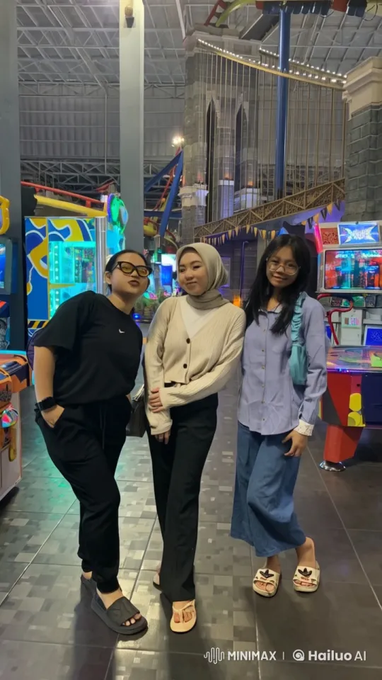 Friends Perform Dynamic Kungfu in Animated Arcade Setting – AI Generated Video | Hailuo AI
