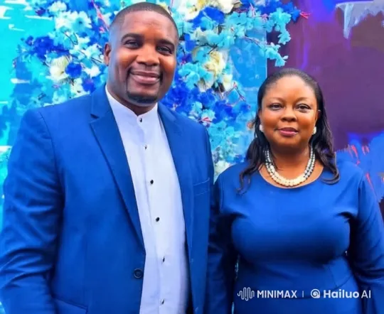 Elegant Couple Showcased in Sophisticated Blue and White Setting – AI Generated Video | Hailuo AI