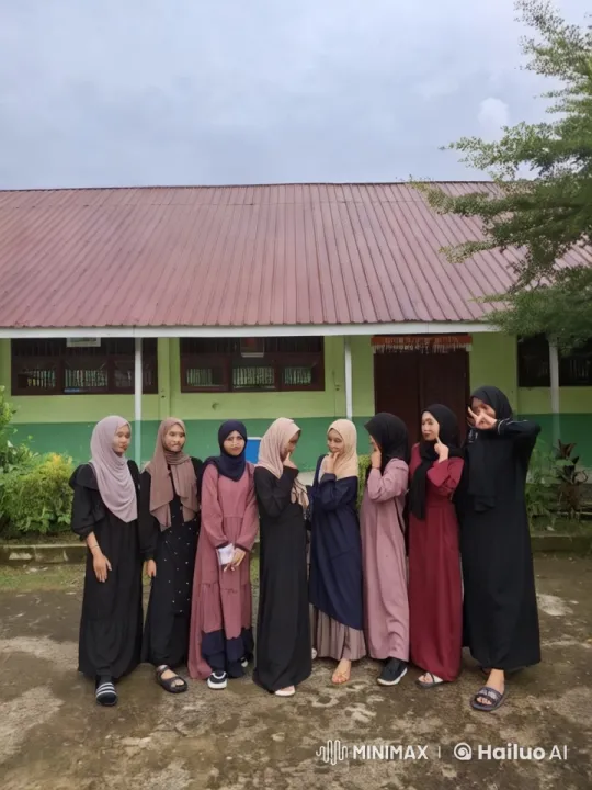 Traditional Attire Kungfu Performance in Garden Setting – AI Generated Video | Hailuo AI