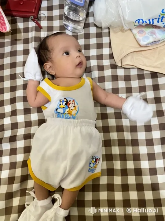 Baby Dancing and Playfully Standing Up – AI Generated Video | Hailuo AI