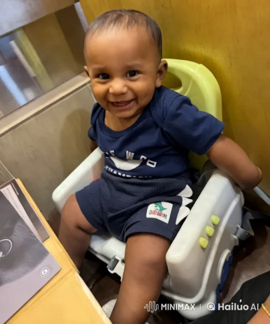 Baby Dancing Joyfully in High Chair – AI Generated Video | Hailuo AI