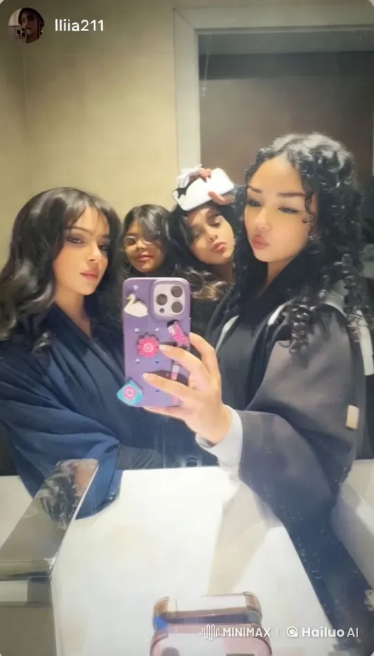 Friends Argue, Laugh, and Dance in Bathroom Mirror – AI Generated Video | Hailuo AI