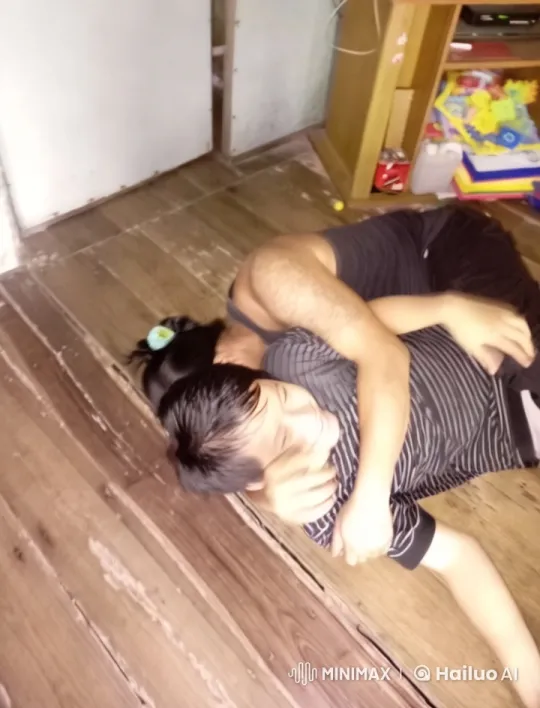 Intense Kungfu Fight Showcases Wing Chun Mastery – AI Generated Video | Hailuo AI
