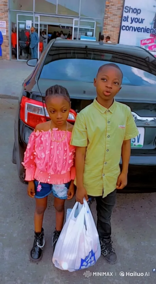 Children with Groceries in Vibrant Store Setting – AI Generated Video | Hailuo AI