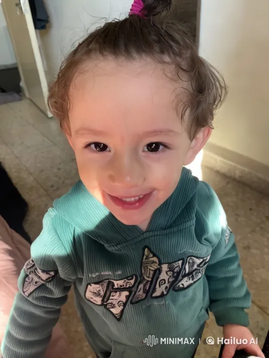 Child in Green Hoodie Demonstrates Kung Fu Skills – AI Generated Video | Hailuo AI