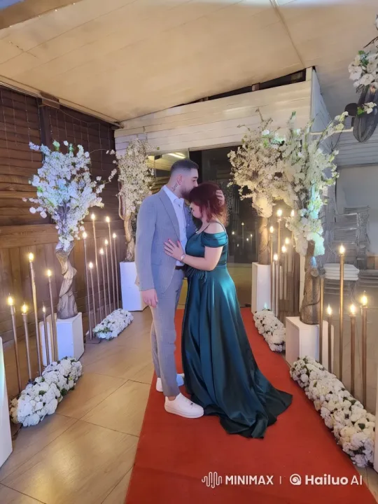 Couple's Intense Argument Amidst Elegant Setting – AI Generated Video | Hailuo AI