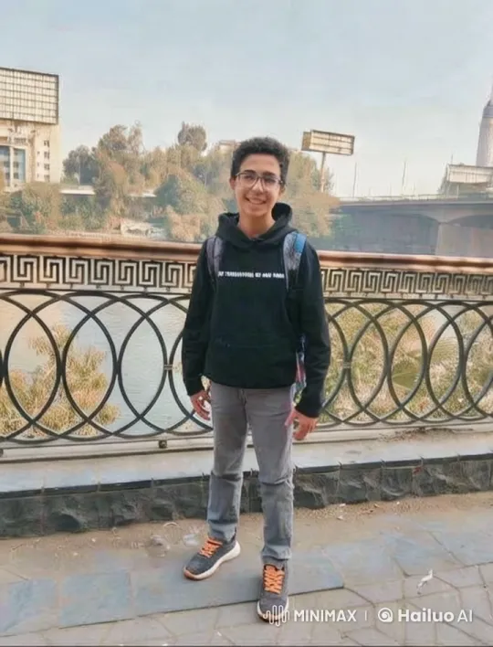 Young Boxer Practicing by River with Urban Aesthetic – AI Generated Video | Hailuo AI