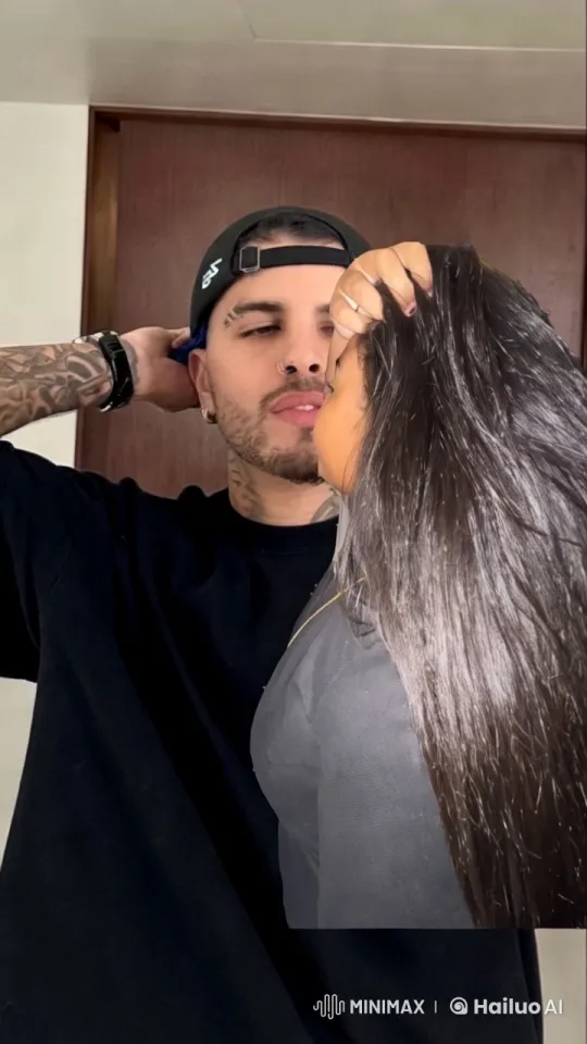 Intimate Embrace: Couple's Tender Moment – AI Generated Video | Hailuo AI