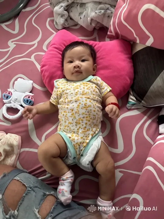 Baby's Playful Dance and Kung Fu Mimicry – AI Generated Video | Hailuo AI