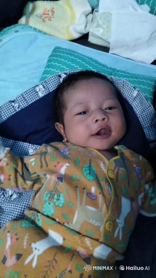 Baby's Joyful Dance in Cozy, Colorful Setting – AI Generated Video | Hailuo AI