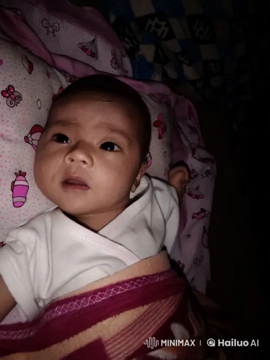 Baby Mimics Kung Fu, Transitions to Playful Dance – AI Generated Video | Hailuo AI