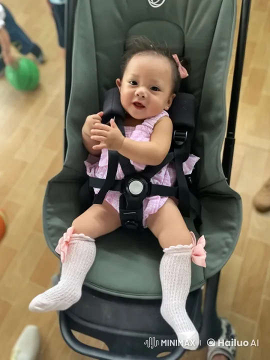 Baby Joyfully Dances and Practices Kungfu in Stroller – AI Generated Video | Hailuo AI