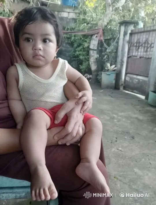 Baby Dancing Enthusiastically in Outdoor Setting – AI Generated Video | Hailuo AI