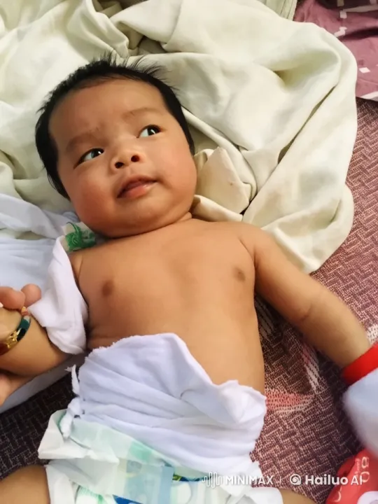Baby's Playful Kungfu Dance Captured on Camera – AI Generated Video | Hailuo AI