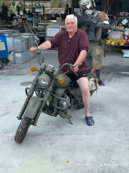 Vintage Motorcycle and Camouflage Mannequin in Outdoor Market Setting – AI Generated Video | Hailuo AI