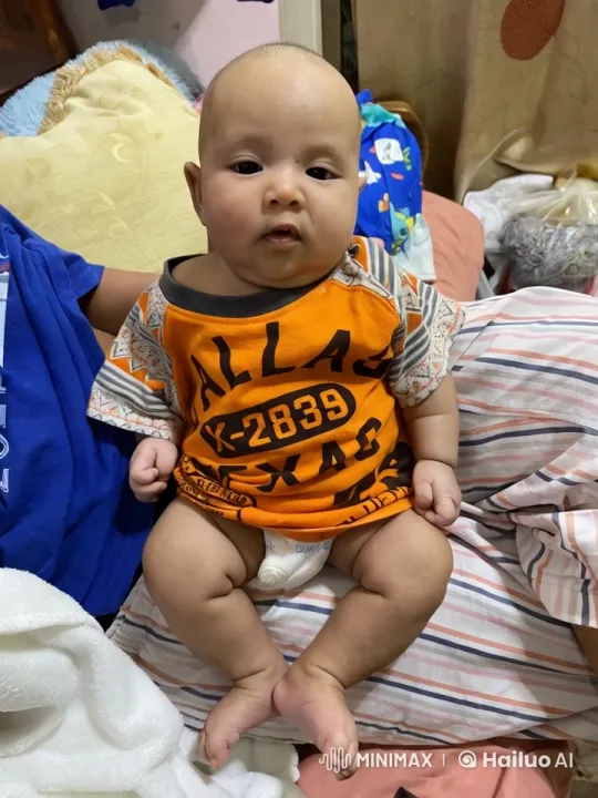 Baby's Energetic Performance: Punching, Dancing, Kungfu Moves – AI Generated Video | Hailuo AI