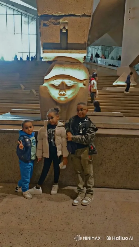 Children Perform Karate in Museum with Ancient Statue – AI Generated Video | Hailuo AI