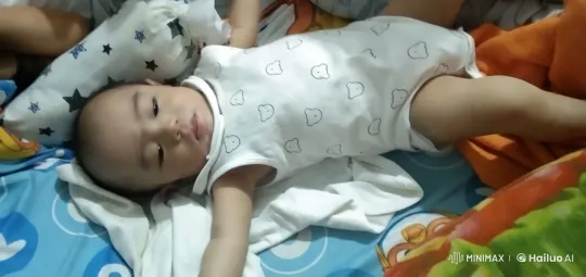 Baby's Joyful Kung Fu Dance in Colorful Bed – AI Generated Video | Hailuo AI
