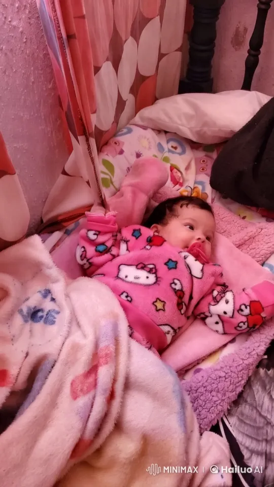 Baby Dancing in Hello Kitty Onesie – AI Generated Video | Hailuo AI