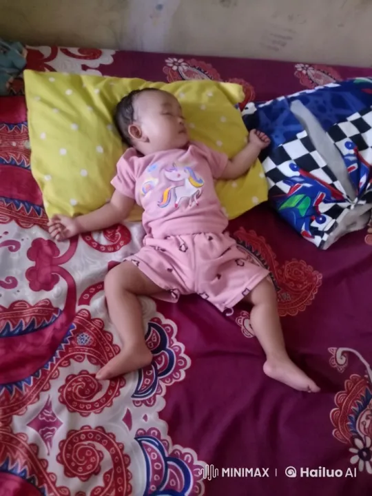Baby's Joyful Dance and Kungfu Moves – AI Generated Video | Hailuo AI