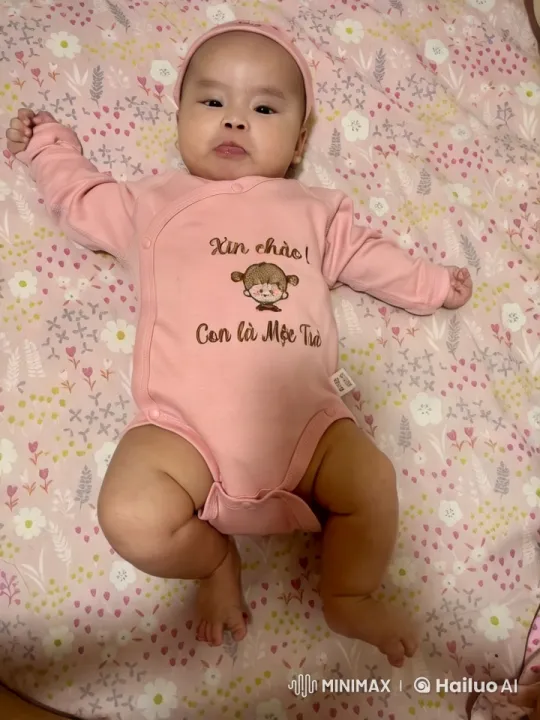 Baby's Playful Dance and Kungfu Moves – AI Generated Video | Hailuo AI