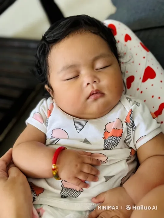 Baby Dancing and Jumping in Ice Cream Outfit – AI Generated Video | Hailuo AI