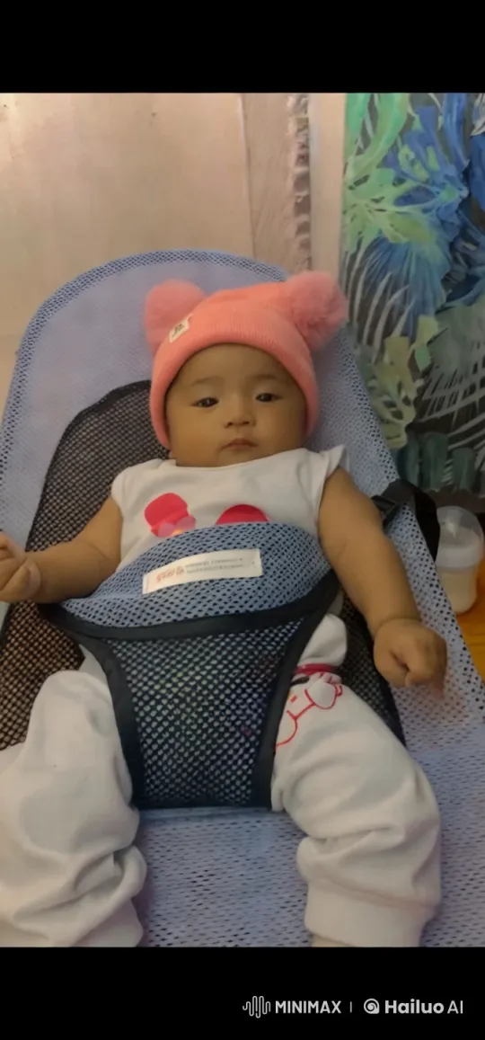 Baby's Playful Dance and Kung Fu Moves – AI Generated Video | Hailuo AI