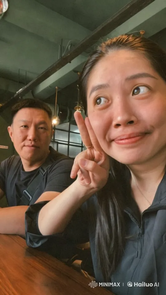 Kungfu Action in Cozy Café Setting – AI Generated Video | Hailuo AI