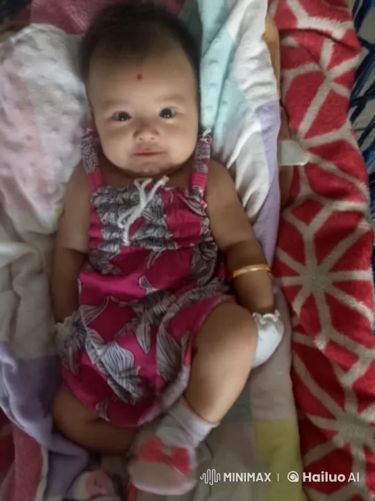 Baby Dancing Delightfully on Colorful Blanket – AI Generated Video | Hailuo AI