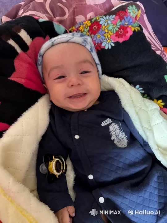 Baby's Star Wars Onesie Kung Fu Dance – AI Generated Video | Hailuo AI