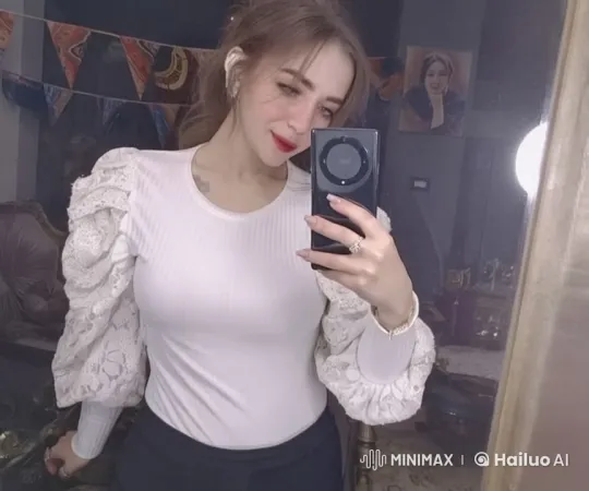 Elegant Woman Captures Selfie in Luxurious Setting – AI Generated Video | Hailuo AI