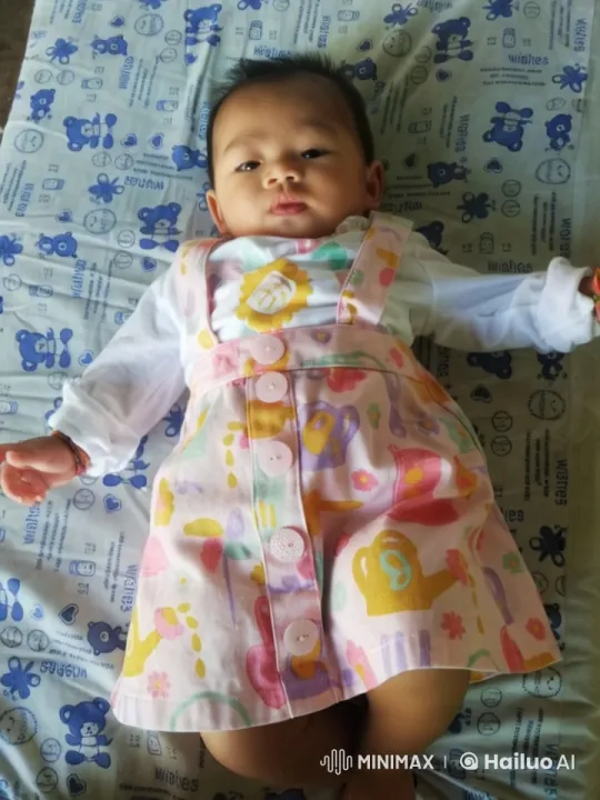 Baby Dancing and Throwing Punches on Patterned Blanket – AI Generated Video | Hailuo AI
