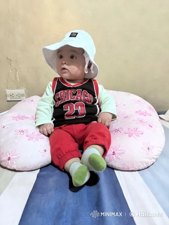 Baby's Adorable Dance and Boxing Performance – AI Generated Video | Hailuo AI