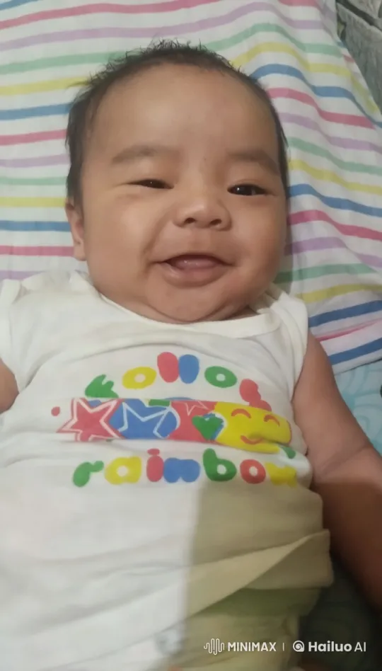 Baby's Energetic Play: Boxing, Dancing, Kungfu Poses – AI Generated Video | Hailuo AI