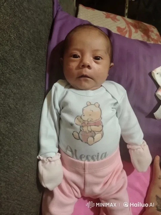 Alessia's Joyful Dance in Winnie the Pooh Outfit – AI Generated Video | Hailuo AI