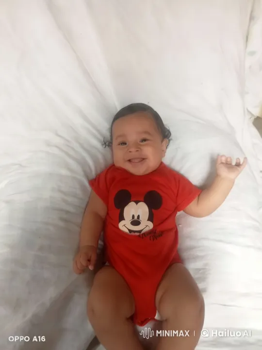 Baby's Playful Dance and Kung Fu Moves – AI Generated Video | Hailuo AI