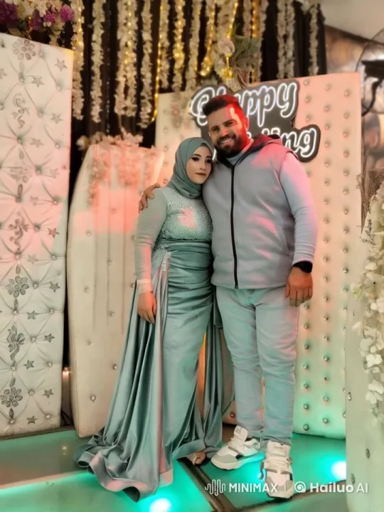 Casual Groom, Elegant Bride Celebrate Wedding Dance Amidst Chaos – AI Generated Video | Hailuo AI