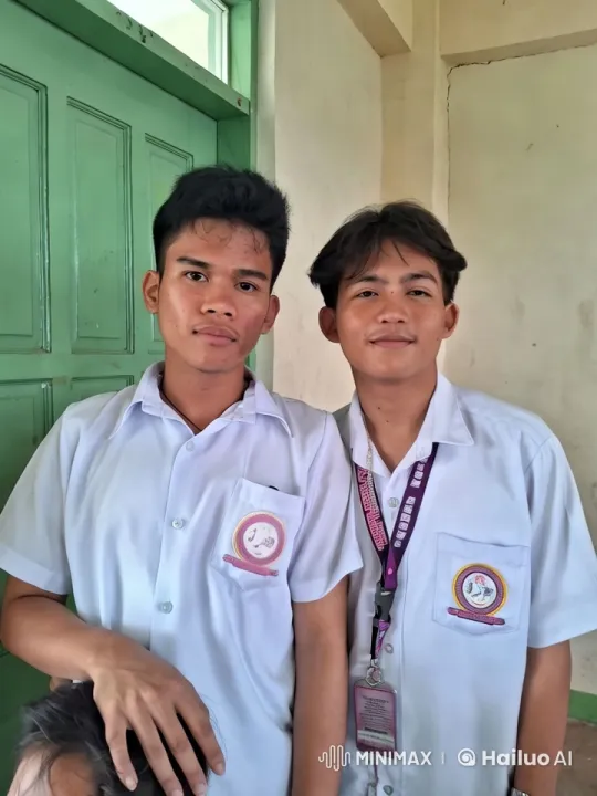 Intimate Moment Between Two Students Captured – AI Generated Video | Hailuo AI