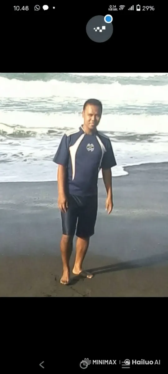 Dancer on the Beach Embraces Serenity – AI Generated Video | Hailuo AI