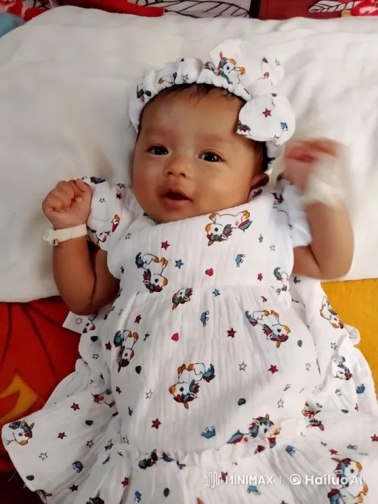Baby's Joyful Dance in Adorable Unicorn Dress – AI Generated Video | Hailuo AI