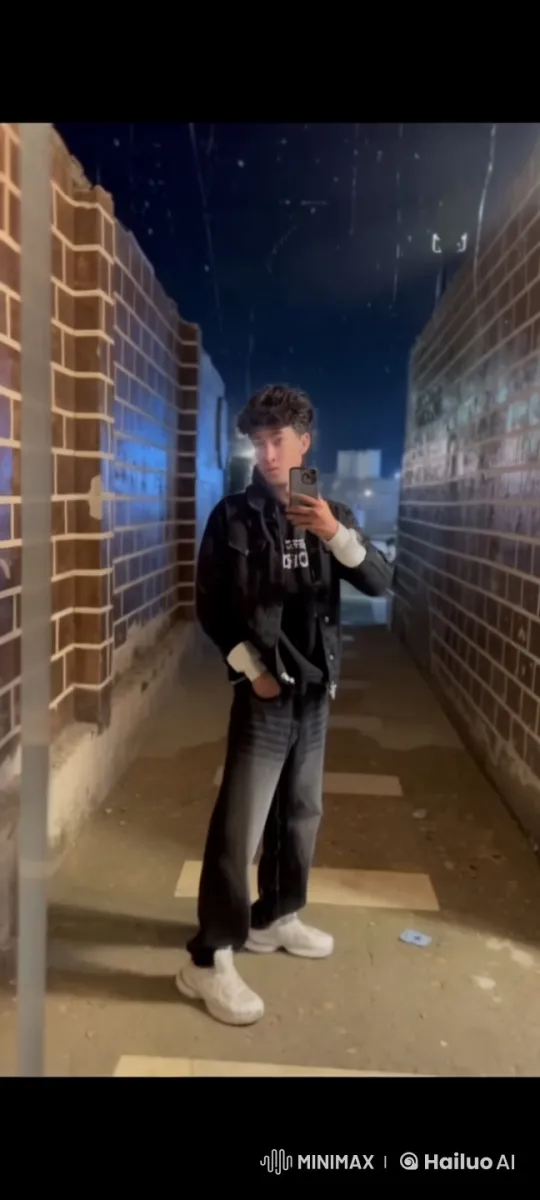Young Man Demonstrates Kungfu Mastery in Live2D Animation – AI Generated Video | Hailuo AI