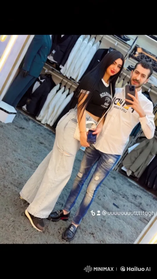 Martial Arts Performance in Modern Clothing Store – AI Generated Video | Hailuo AI