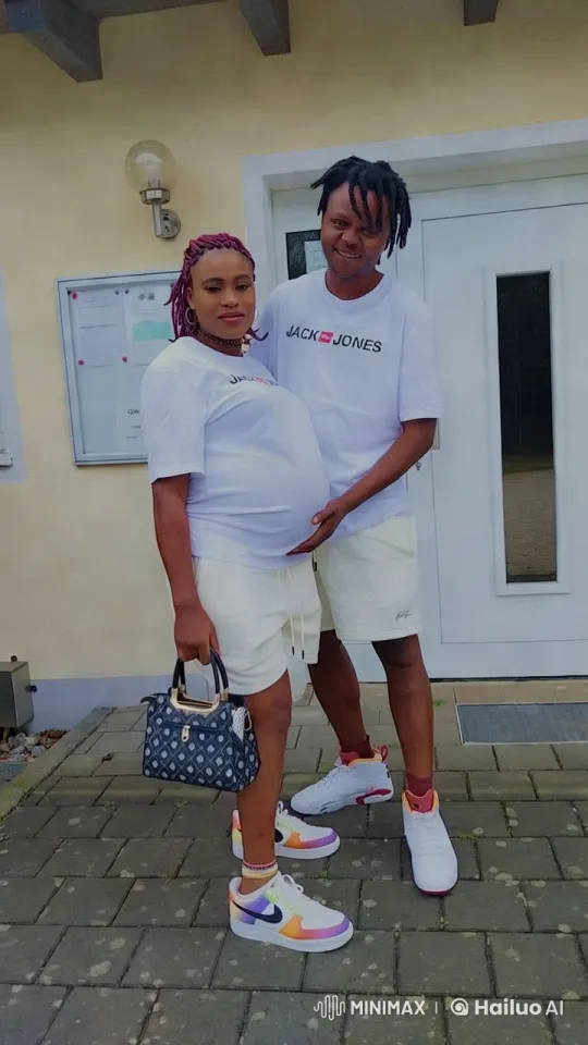 Couple in Matching Outfits Showcases Harmony and Anticipation – AI Generated Video | Hailuo AI