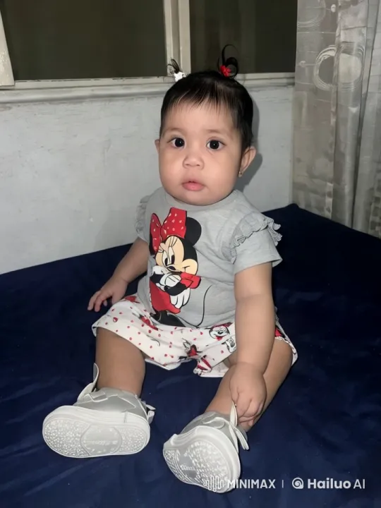 Baby's Playful Dance and Kung Fu Poses – AI Generated Video | Hailuo AI