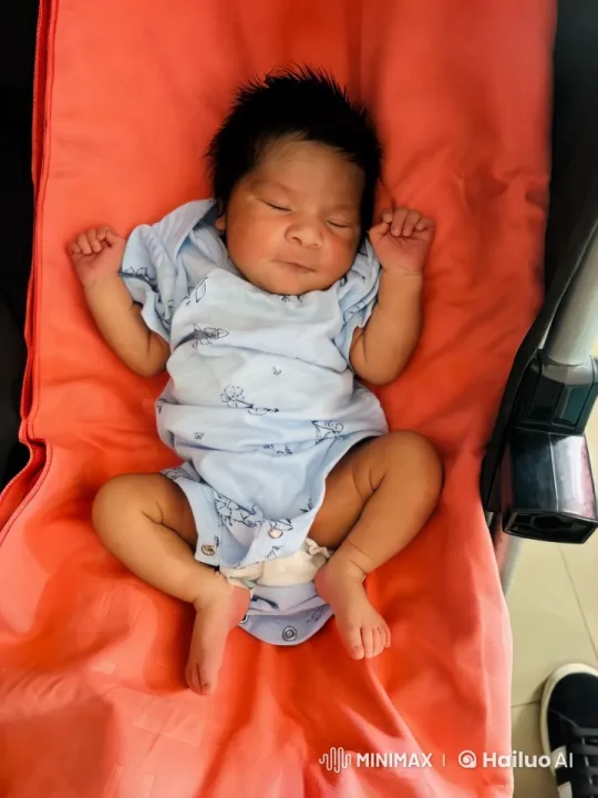 Baby's Playful Dance and Kung Fu Moves – AI Generated Video | Hailuo AI